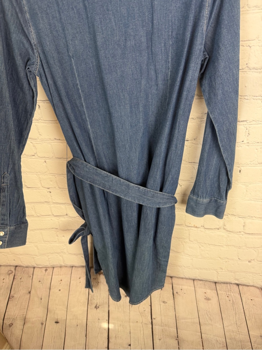 UNTUCKit Jean Button Down Dress Small - Picture 11 of 12